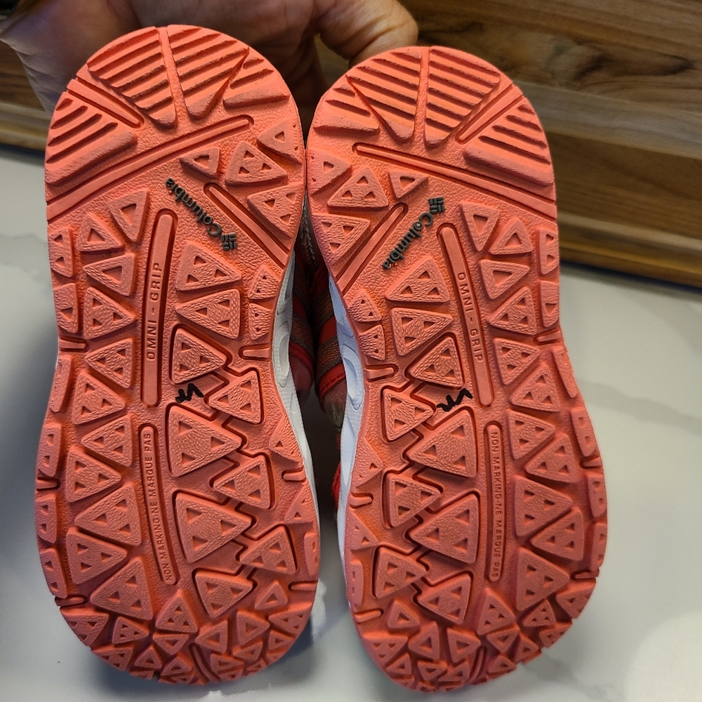 Columbia kids Water Outdoor Shoes Size 12 - Picture 4 of 16